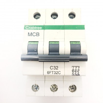 Crabtree 6FT32C Black Clip C32 32A 32 Amp 3 Pole Phase MCB Circuit Breaker Type C